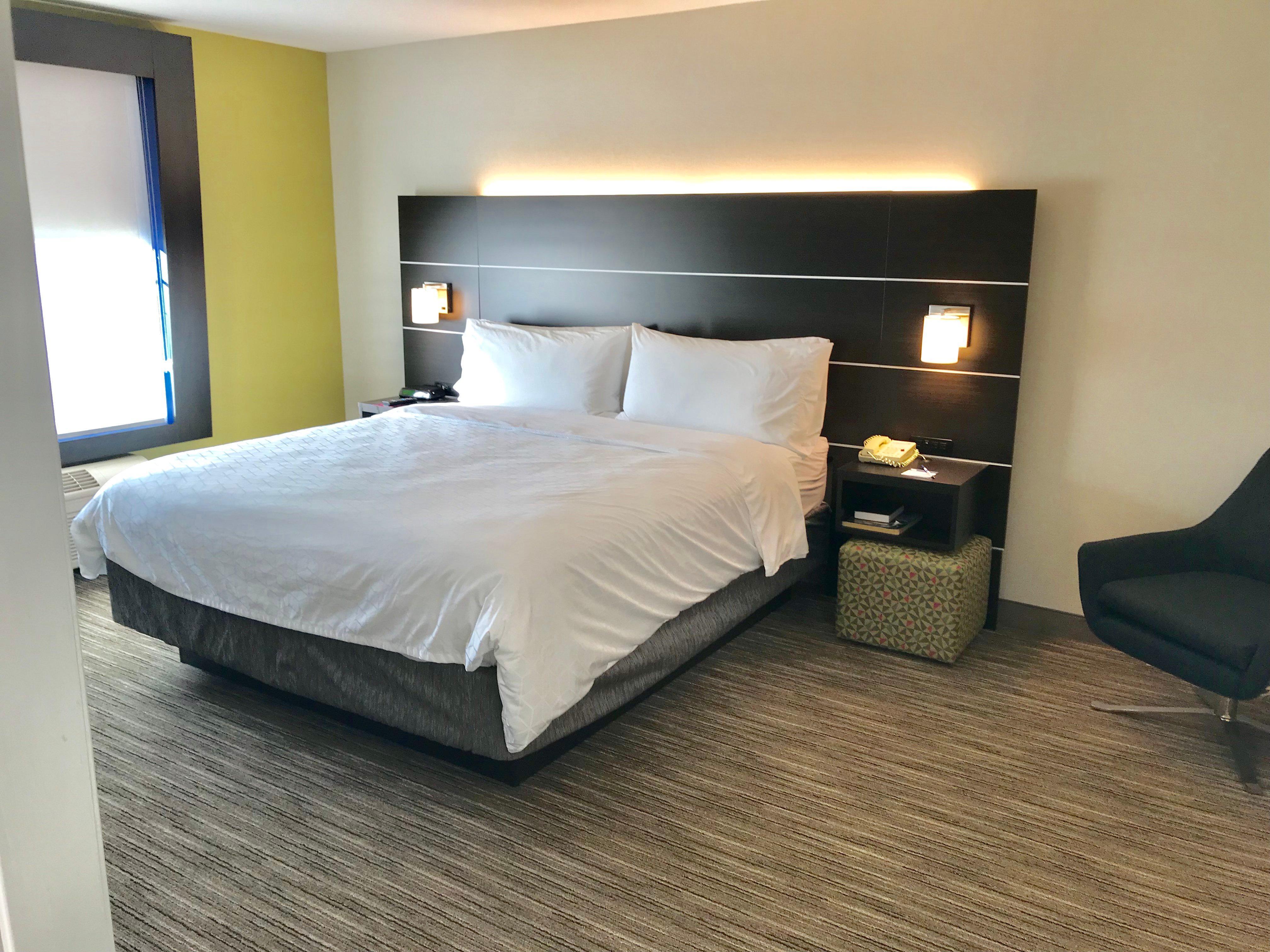 Holiday Inn Express & Suites Tracy By Ihg Экстерьер фото