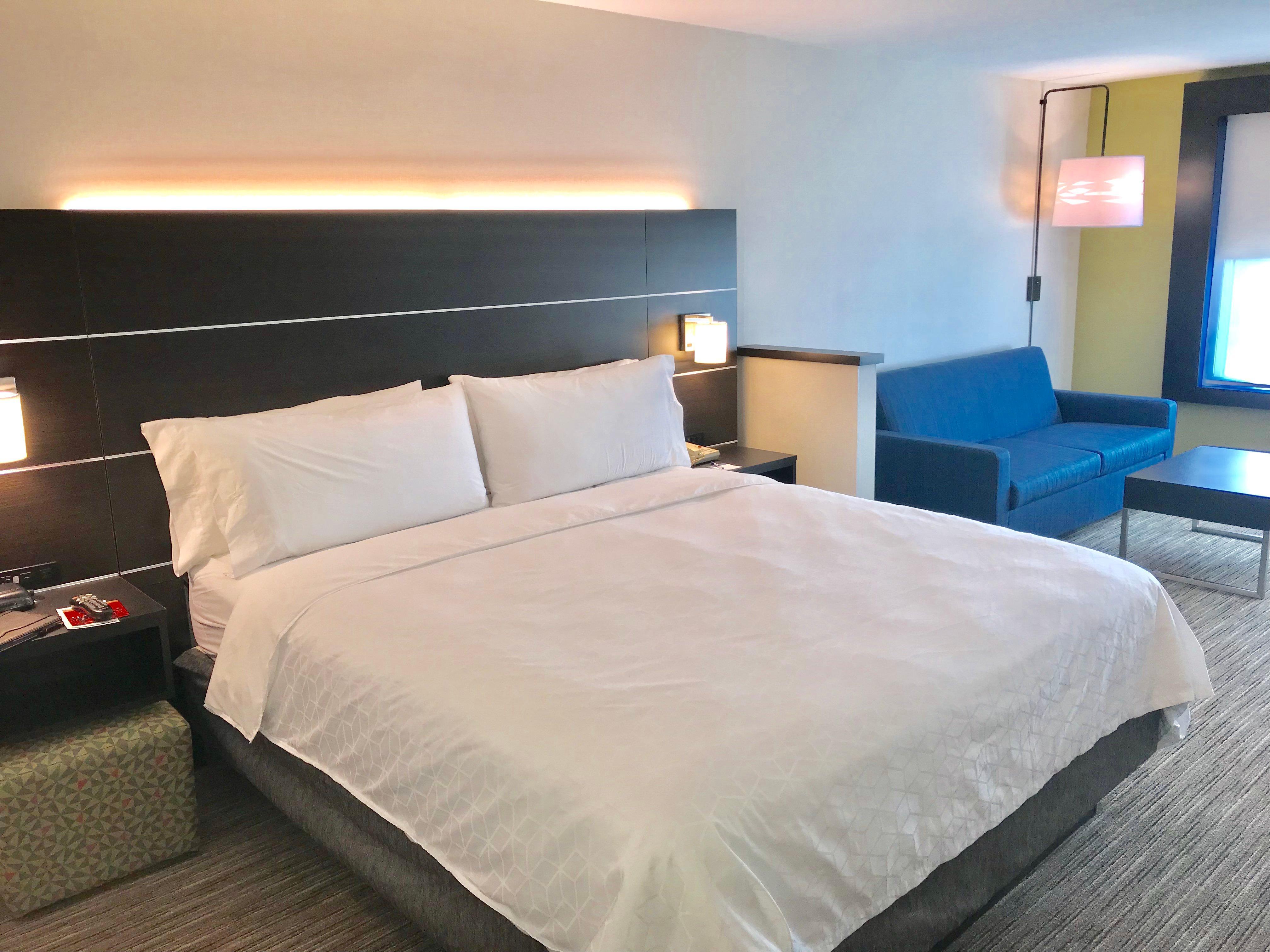 Holiday Inn Express & Suites Tracy By Ihg Экстерьер фото