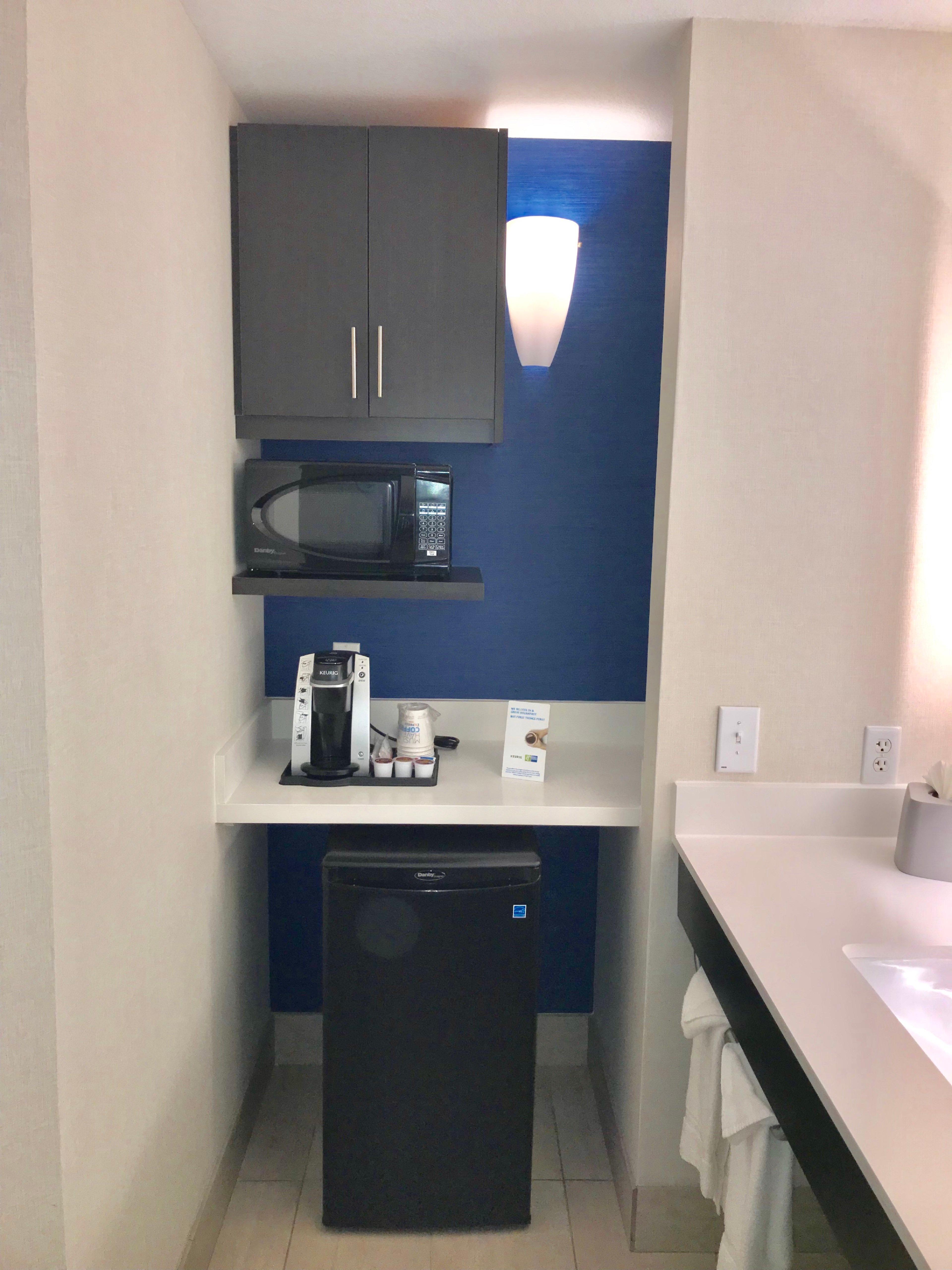 Holiday Inn Express & Suites Tracy By Ihg Экстерьер фото