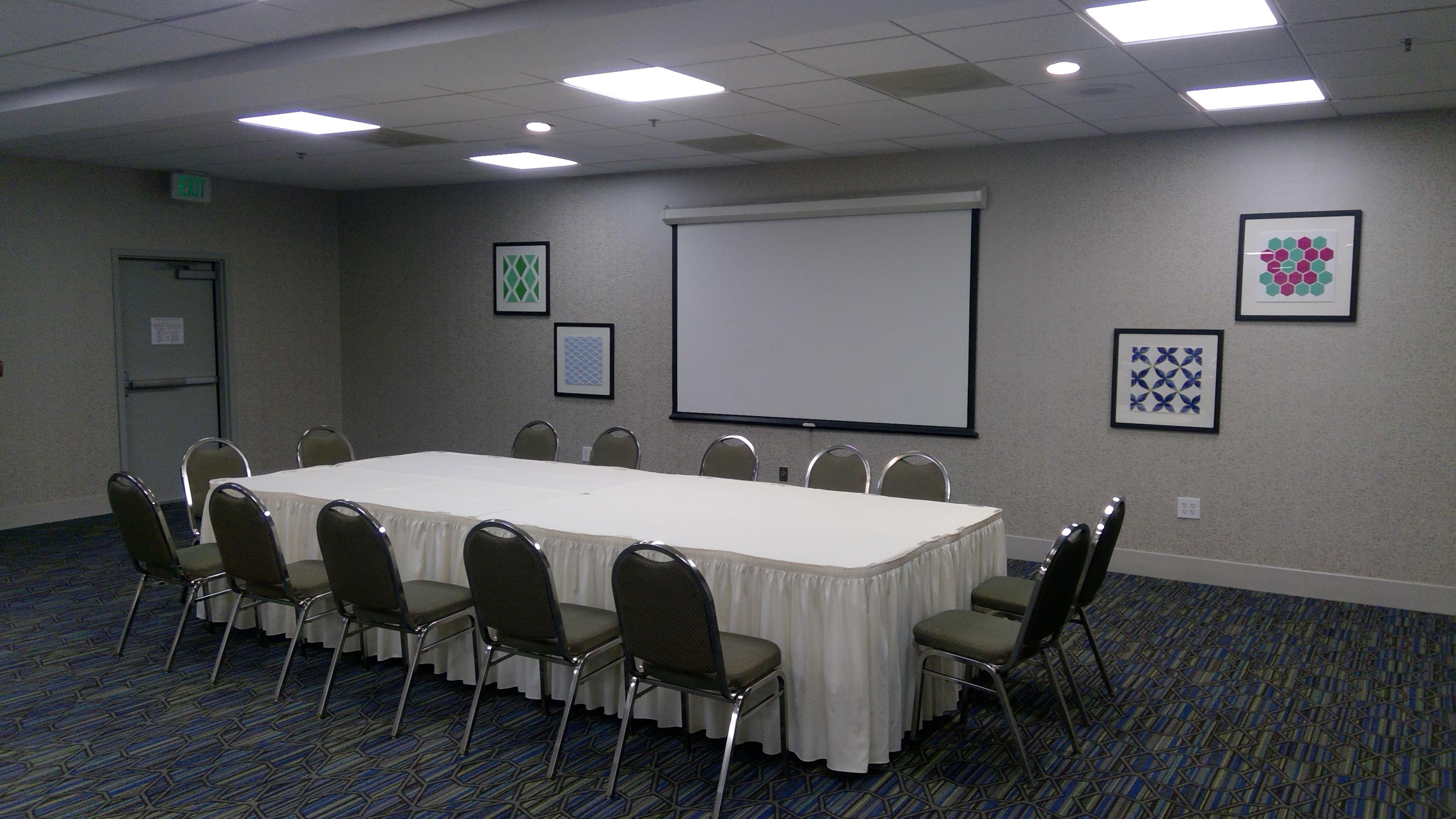 Holiday Inn Express & Suites Tracy By Ihg Экстерьер фото