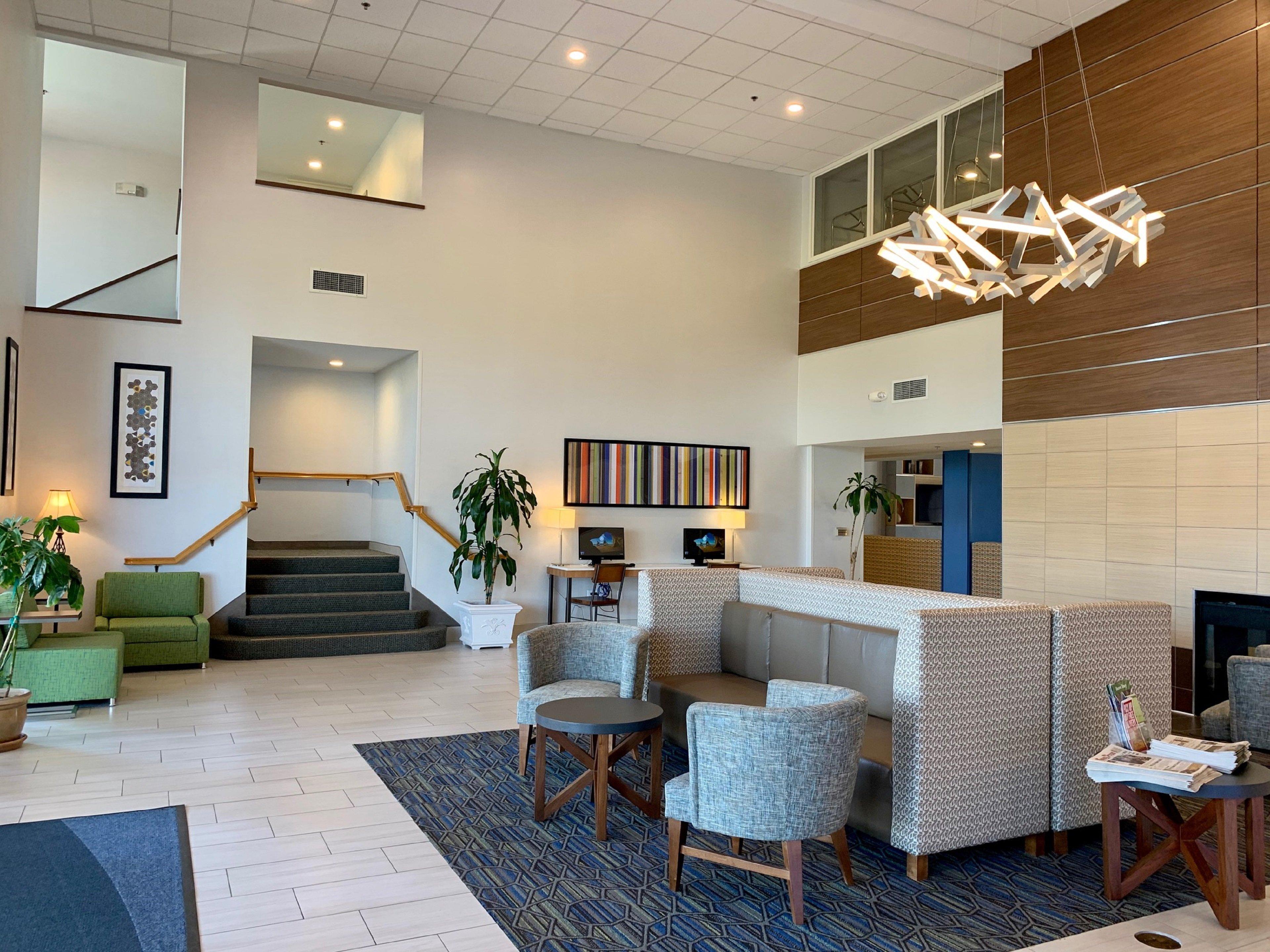Holiday Inn Express & Suites Tracy By Ihg Экстерьер фото