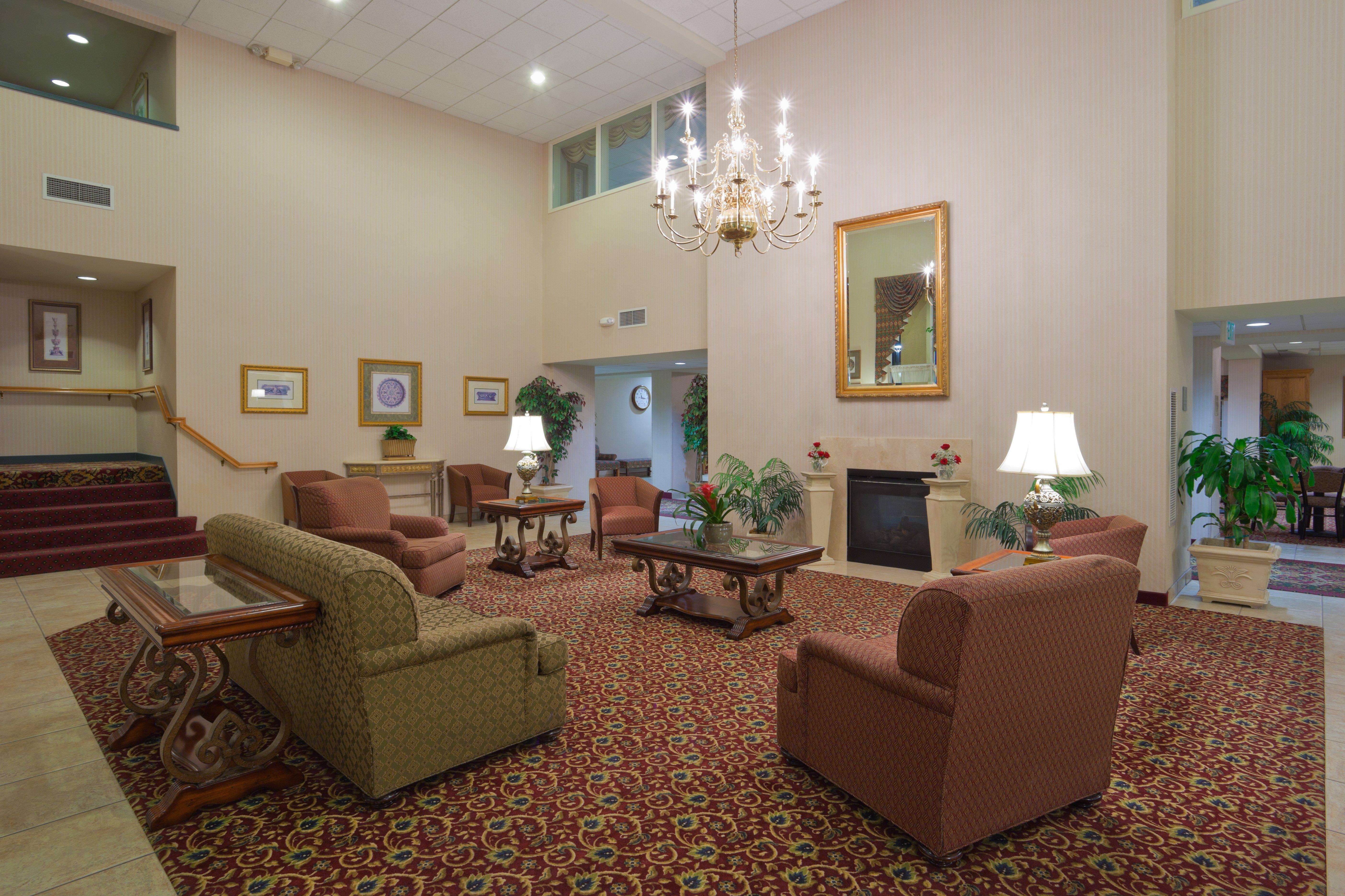 Holiday Inn Express & Suites Tracy By Ihg Экстерьер фото