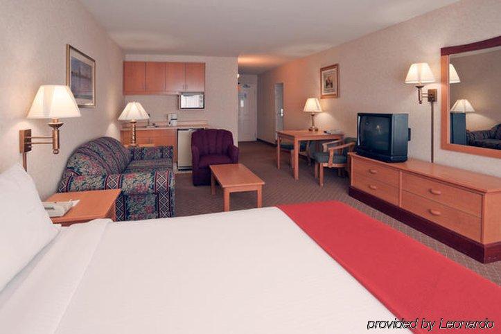 Holiday Inn Express & Suites Tracy By Ihg Экстерьер фото
